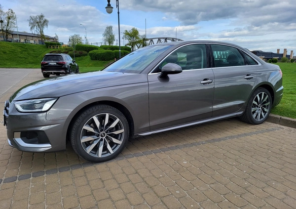 Audi A4 cena 140000 przebieg: 20641, rok produkcji 2022 z Tczew małe 379